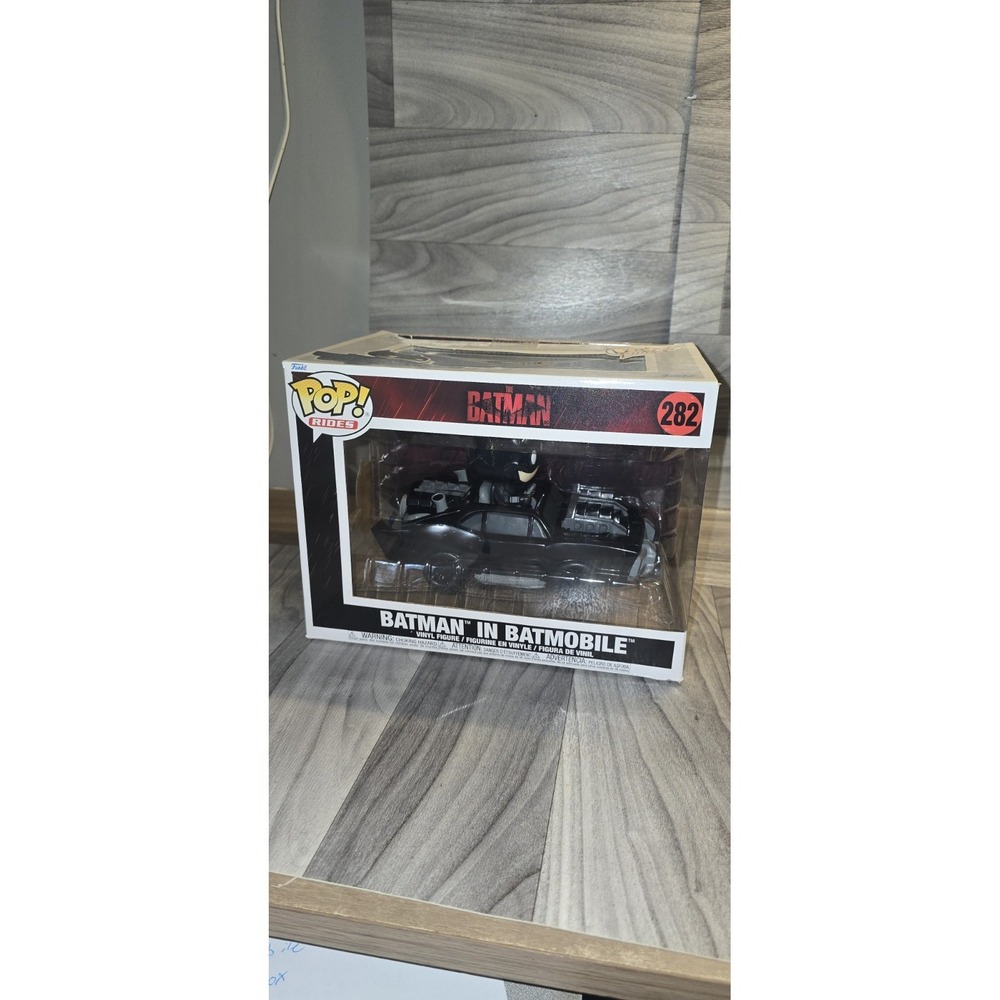 Funko Pop BatMan In BatMobile Figure The BatMan #282